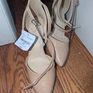 Liz Claiborne Harvey Nude Strappy Heels